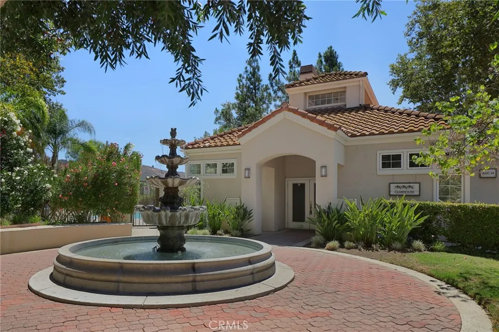 4240 Lost Hills Calabasas, CA 91301