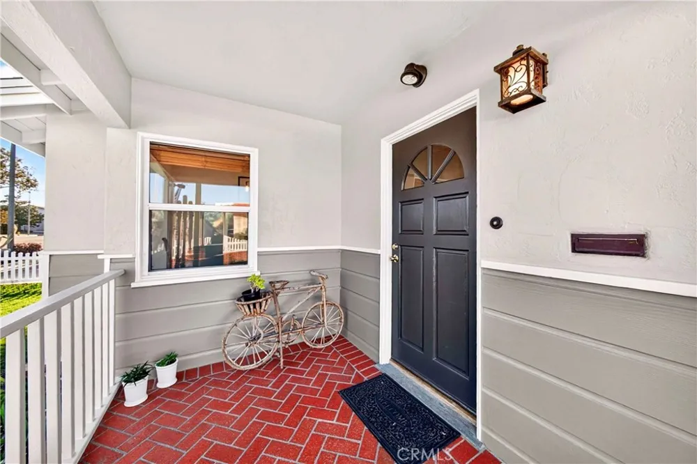 1645 Date Torrance, CA 90503