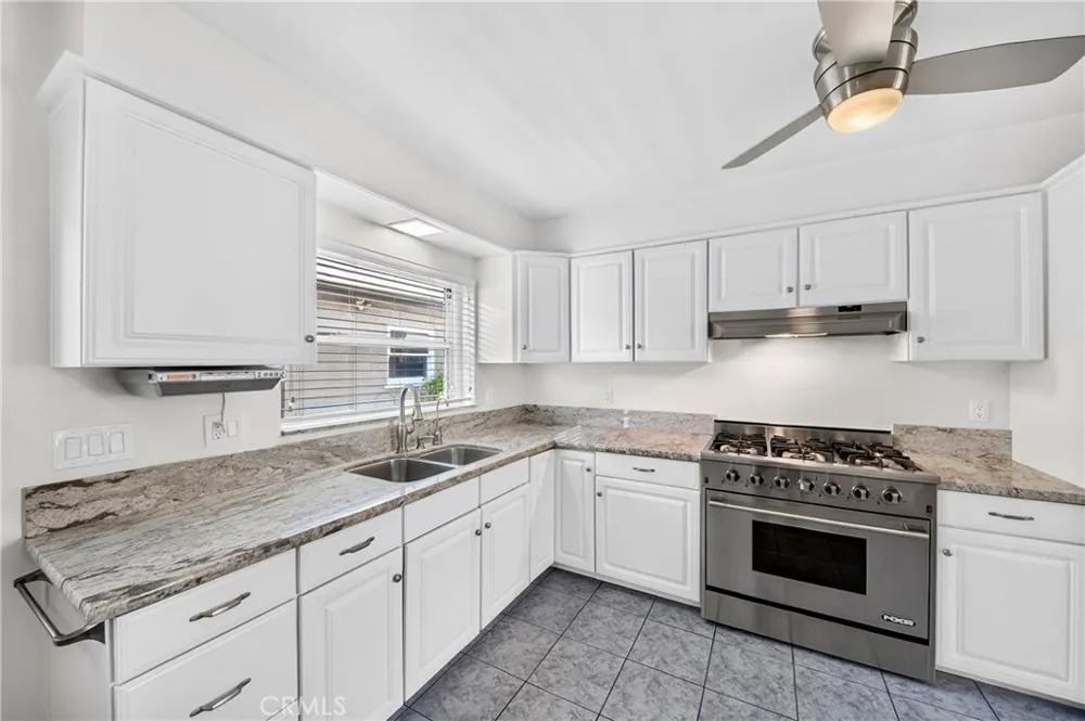 1645 Date Torrance, CA 90503