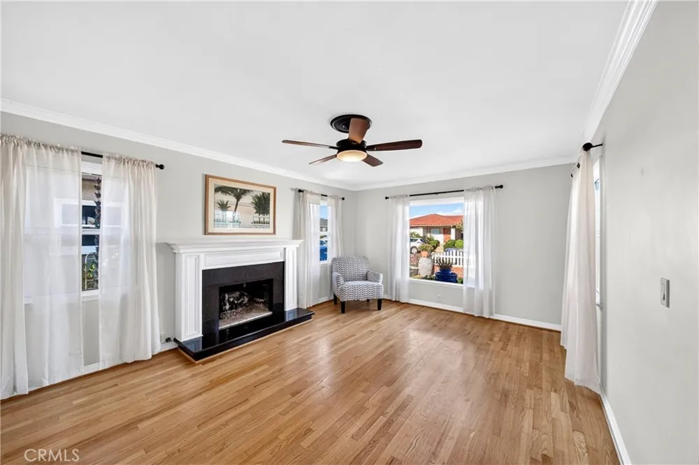 1645 Date Torrance, CA 90503