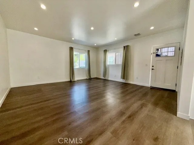 1718 Rodney Drive Hollywood, CA 90027