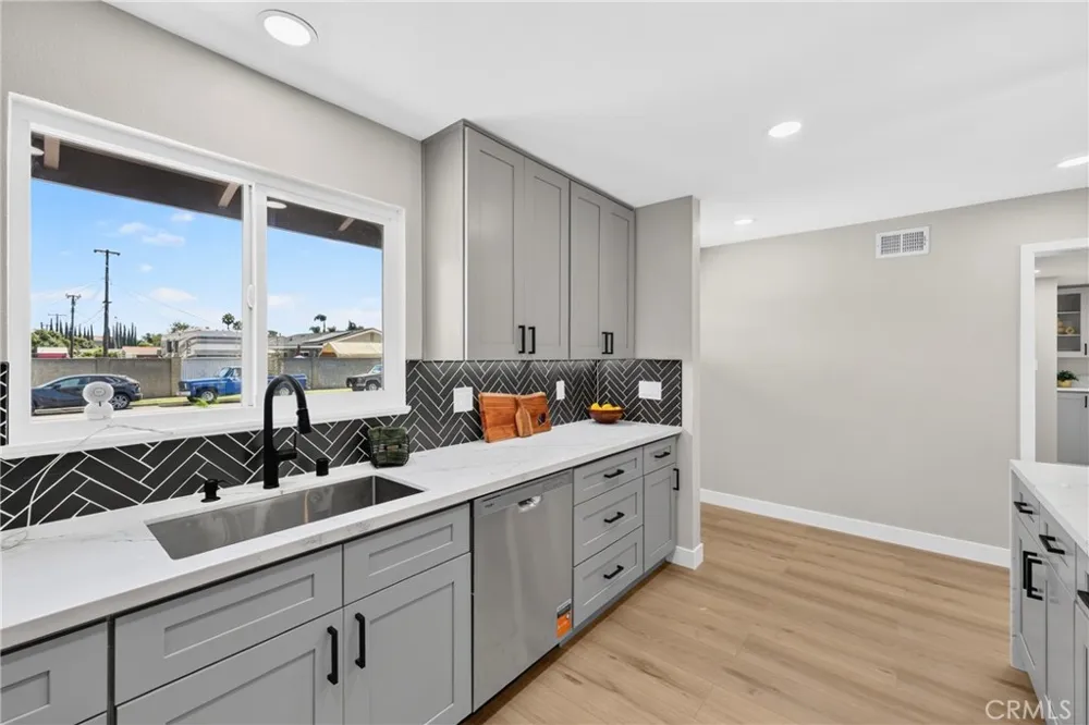 6793 Mount Waterman Buena Park, CA 90620