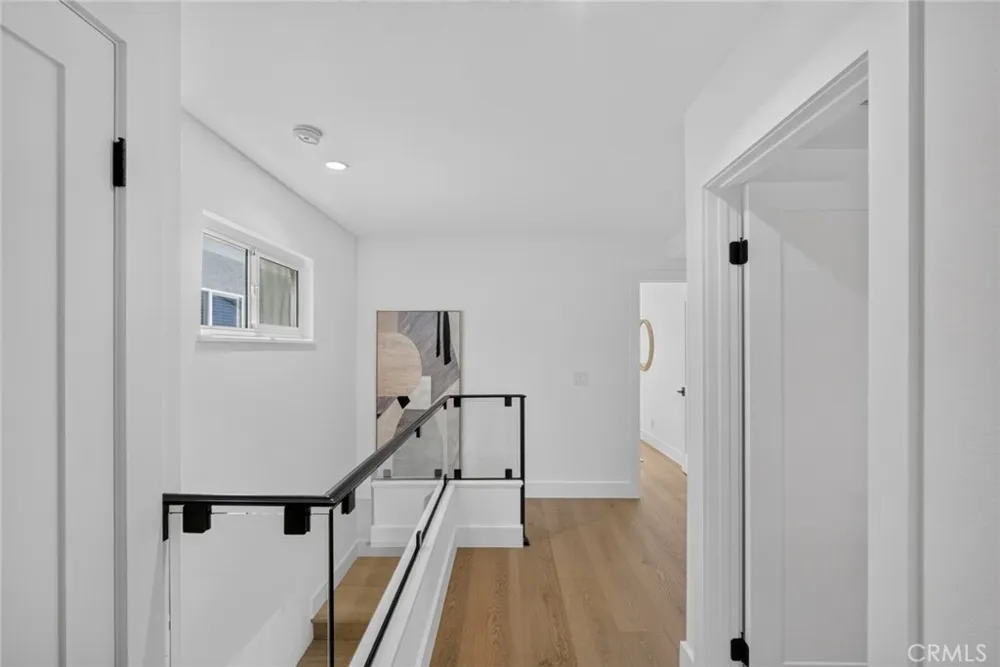 427 21st Street Huntington Beach, CA 92648