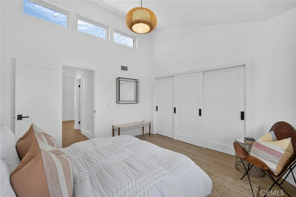 427 21st Street Huntington Beach, CA 92648