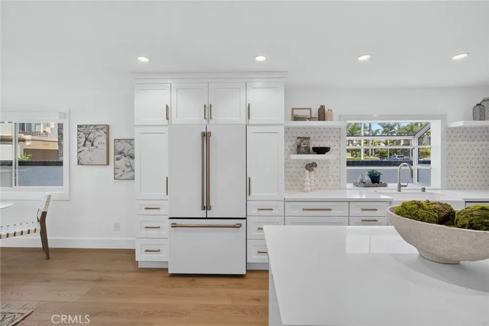 427 21st Street Huntington Beach, CA 92648