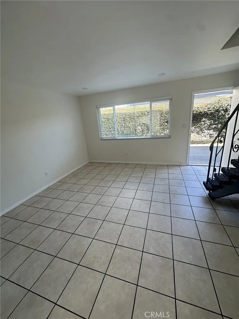 9509 Los Angeles #D Bellflower, CA 90706
