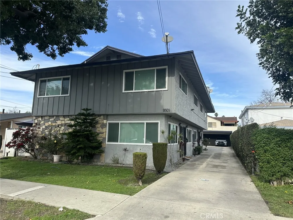 9509 Los Angeles #D Bellflower, CA 90706