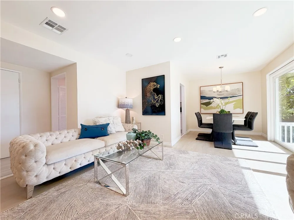 533 Geneva Claremont, CA 91711