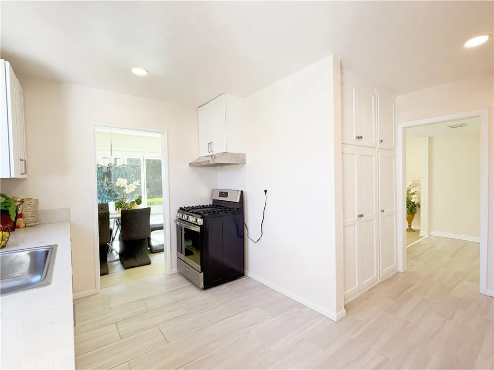 533 Geneva Claremont, CA 91711