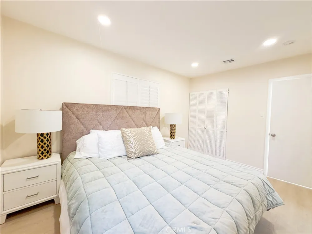 533 Geneva Claremont, CA 91711