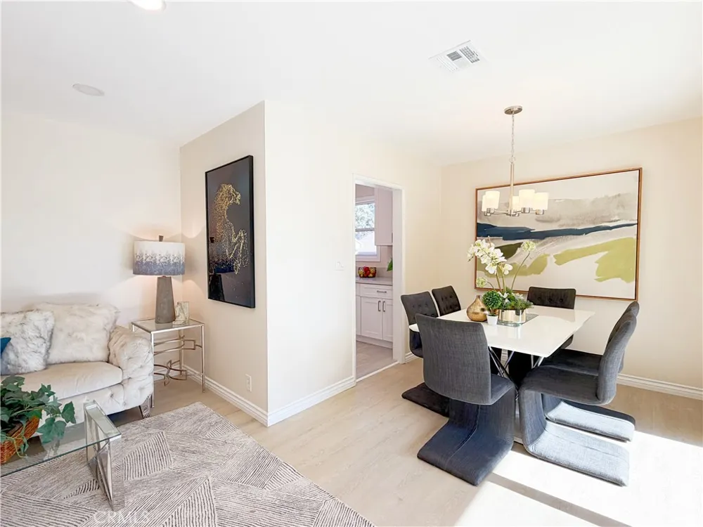 533 Geneva Claremont, CA 91711