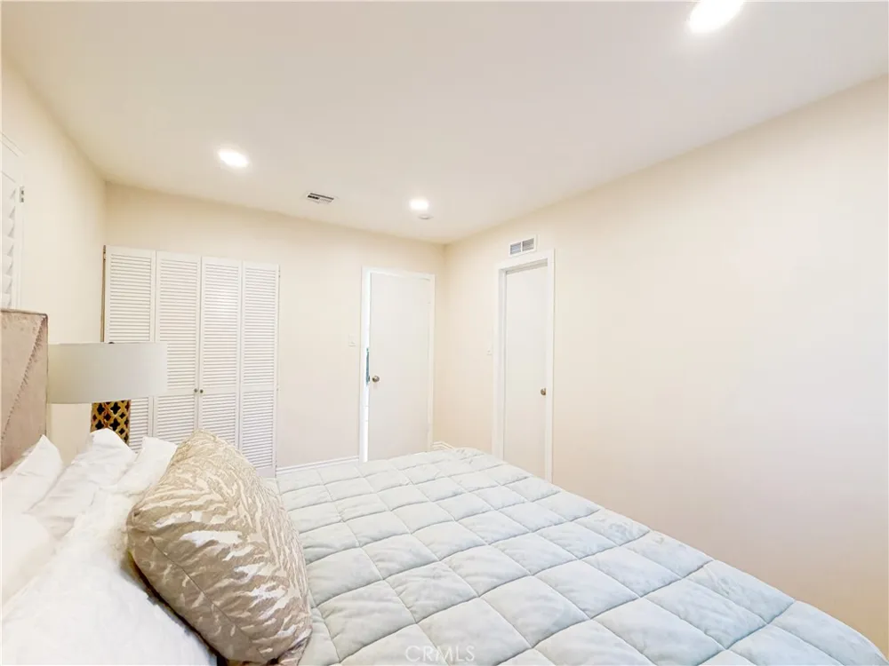 533 Geneva Claremont, CA 91711