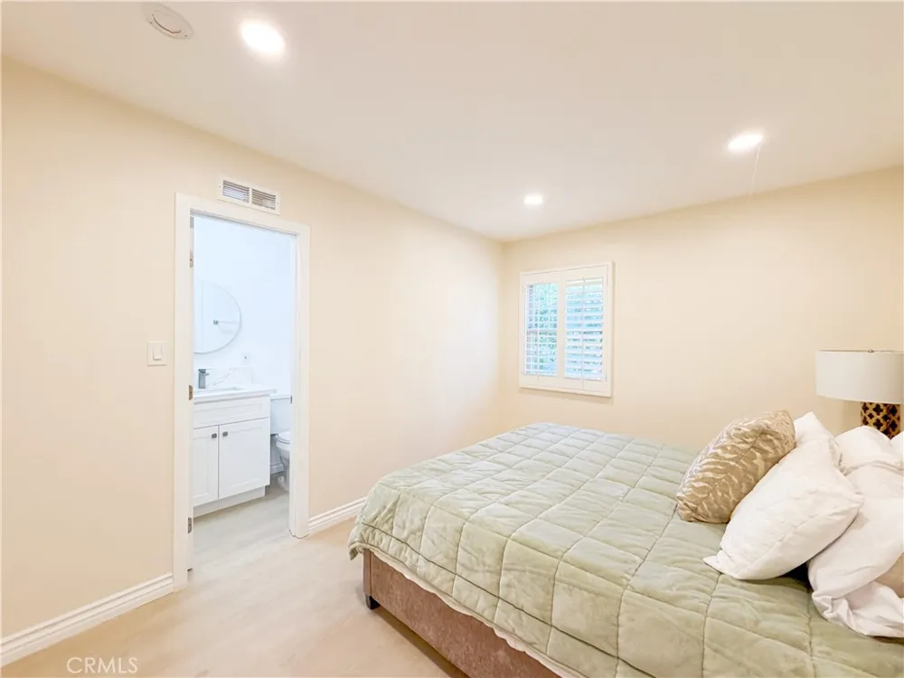 533 Geneva Claremont, CA 91711
