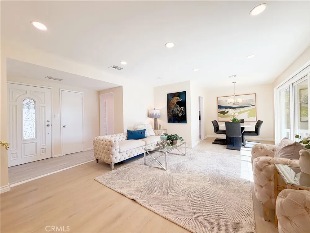 533 Geneva Claremont, CA 91711