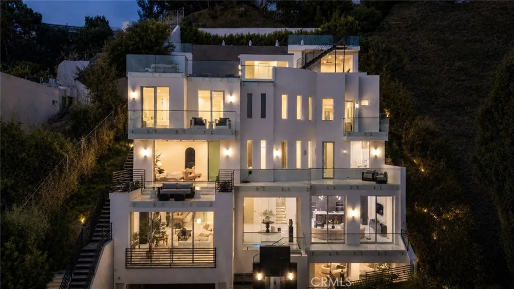 9459 Beverly Crest Beverly Hills, CA 90210