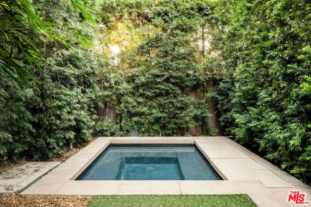 2013 Louella Avenue Venice, CA 90291