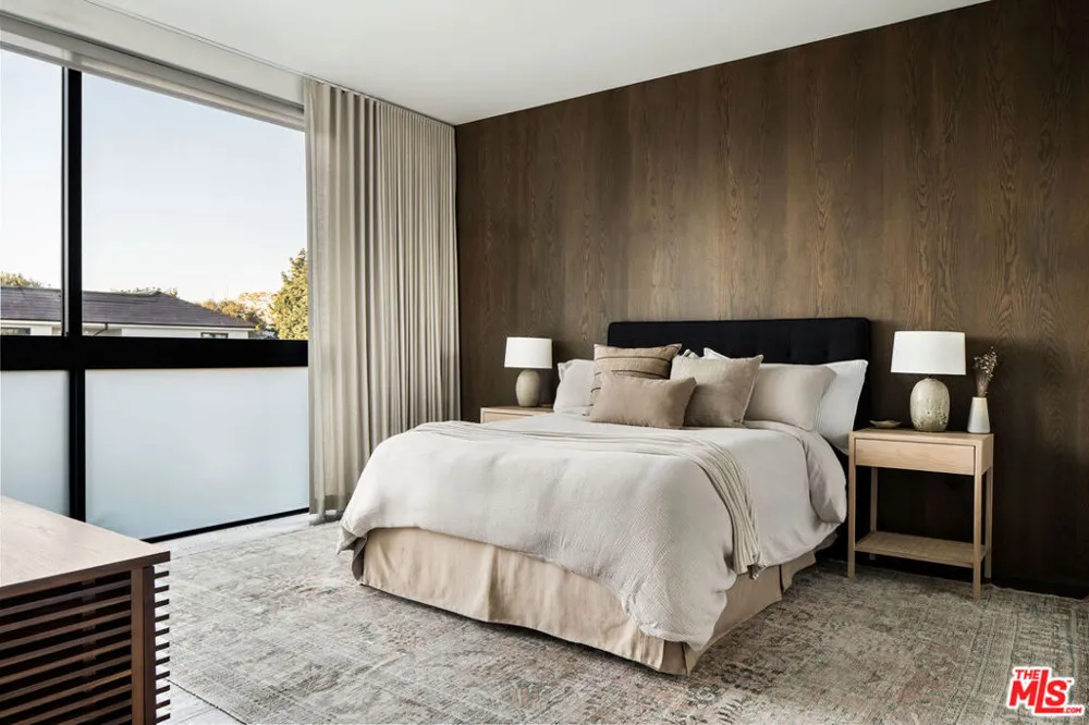 2013 Louella Avenue Venice, CA 90291
