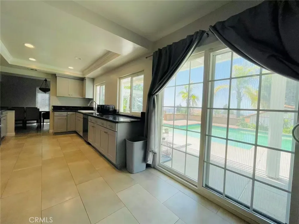 20431 Huntcliff Walnut, CA 91789