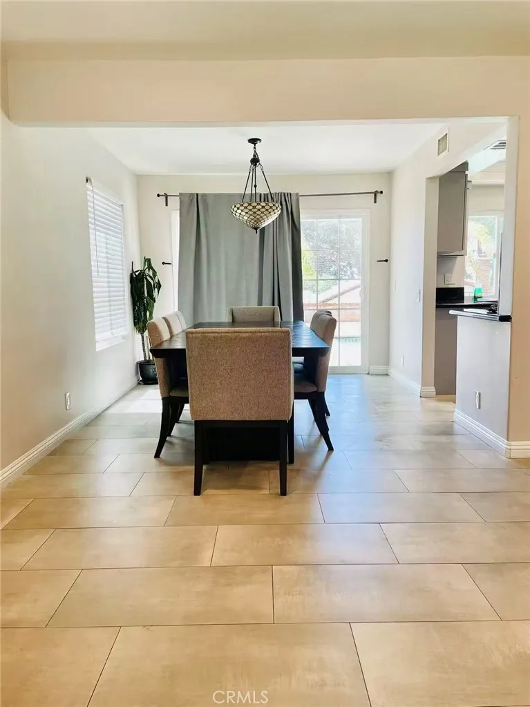 20431 Huntcliff Walnut, CA 91789
