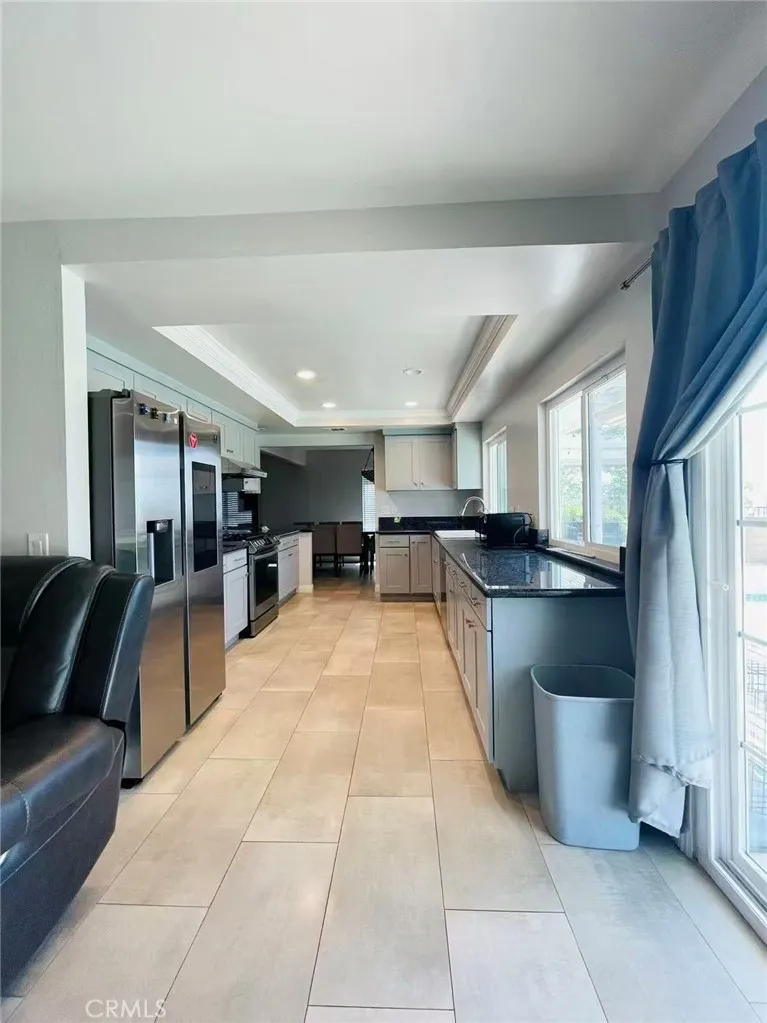 20431 Huntcliff Walnut, CA 91789