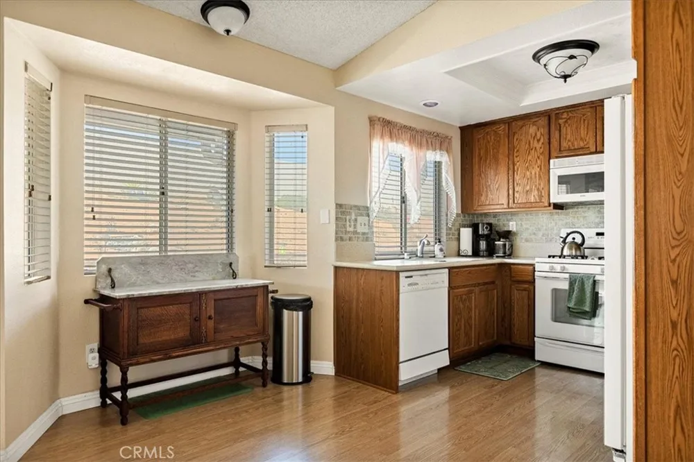 625 S Shinecock Banning, CA 92220