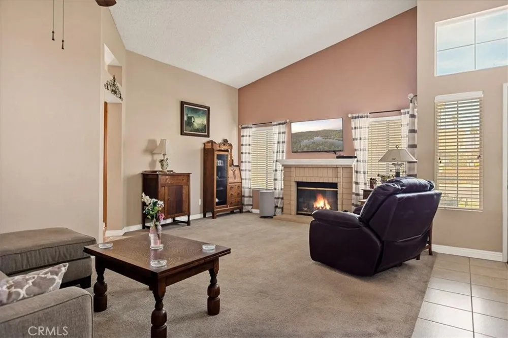 625 S Shinecock Banning, CA 92220