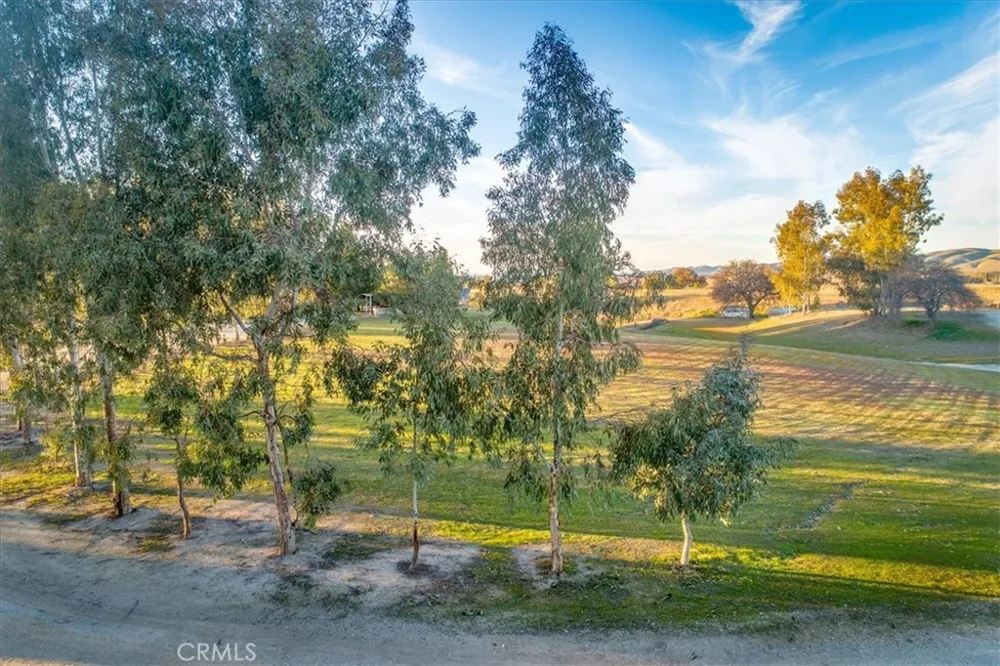 7201 Airport Road Paso Robles, CA 93446