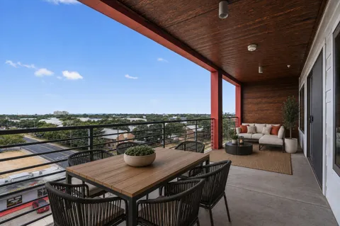 4361 S Congress Avenue #606