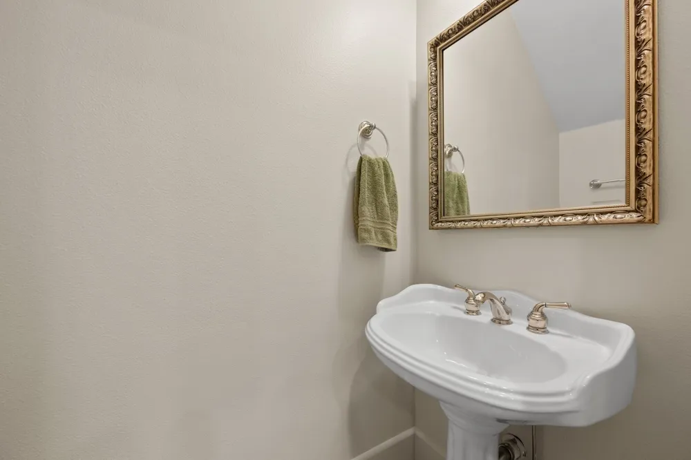 1309 W 10th Street Austin, TX 78703
