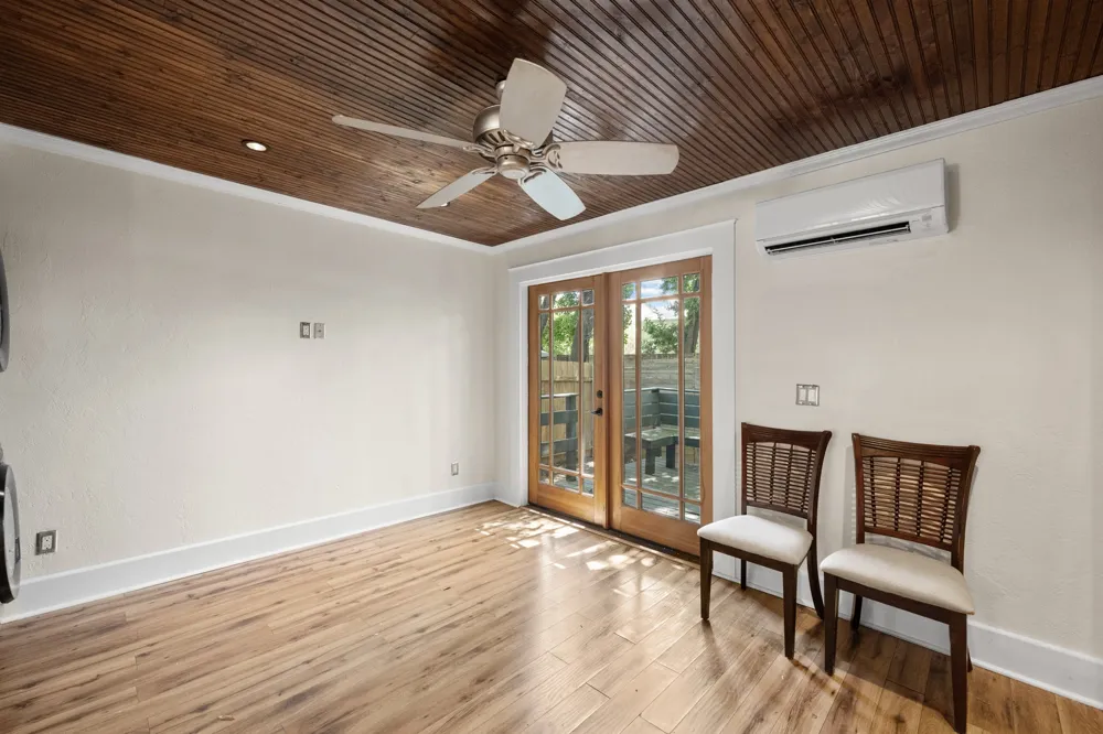 1309 W 10th Street Austin, TX 78703