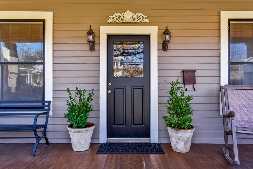 1309 W 10th Street Austin, TX 78703