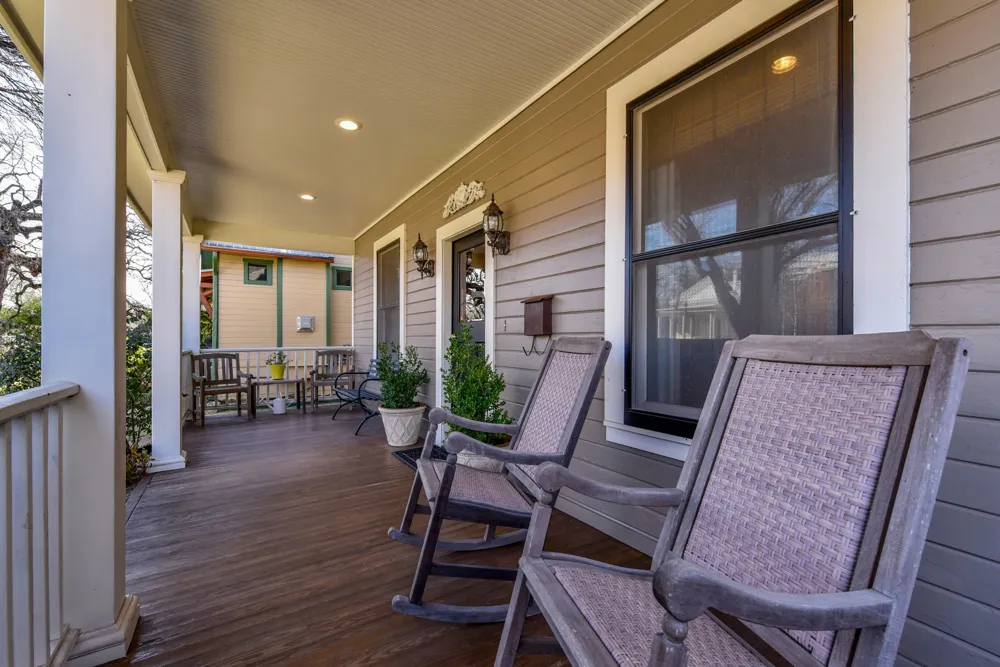 1309 W 10th Street Austin, TX 78703