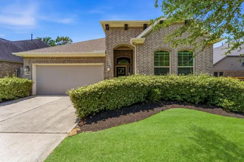 208 Capriccio Lane