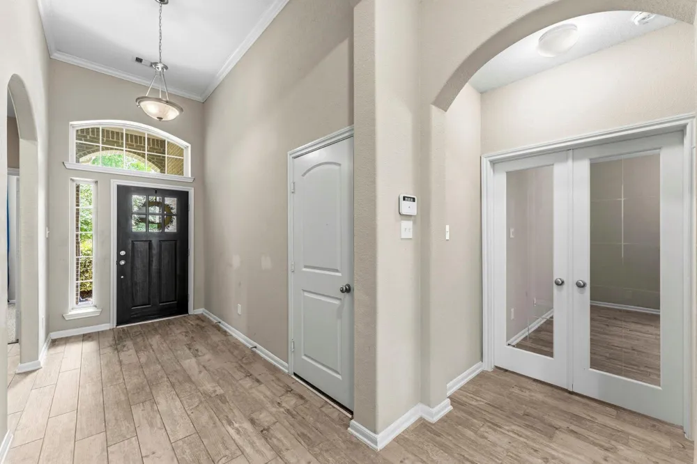 208 Capriccio Lane Montgomery, TX 77316