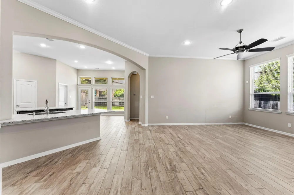 208 Capriccio Lane Montgomery, TX 77316
