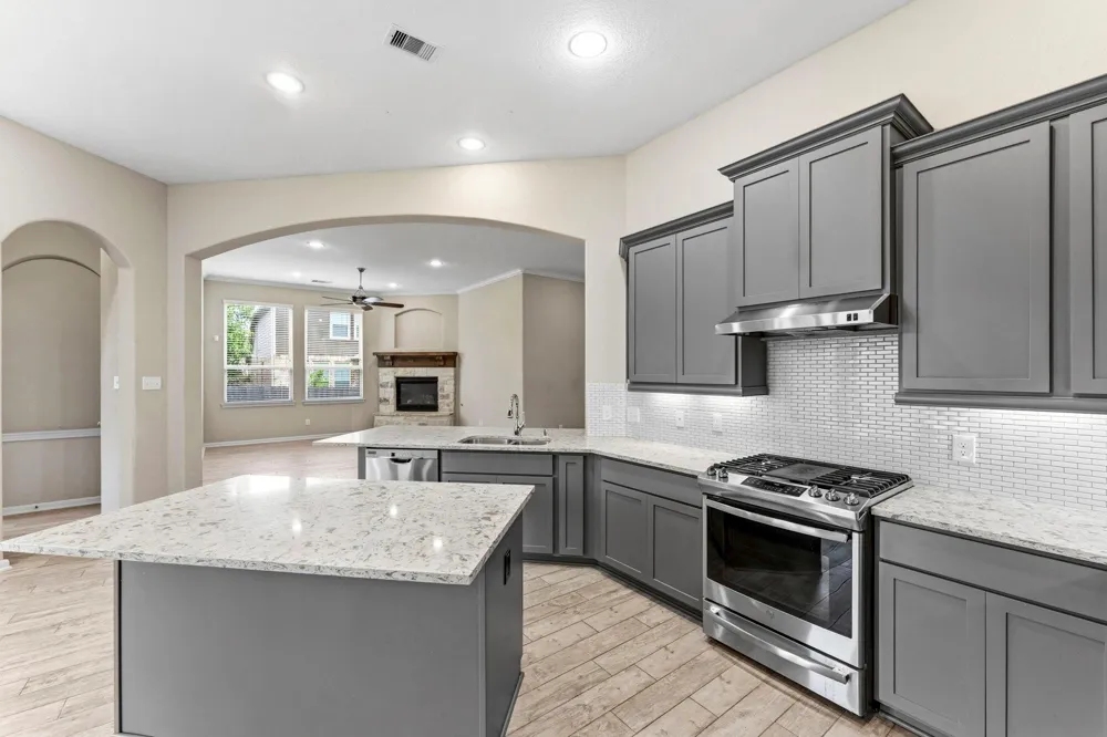 208 Capriccio Lane Montgomery, TX 77316