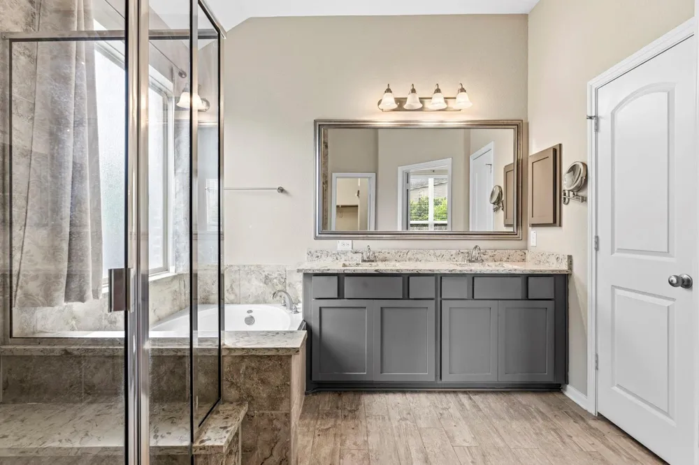 208 Capriccio Lane Montgomery, TX 77316