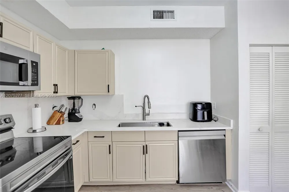 7525 NW 61st Ter #3101 Parkland, FL 33067