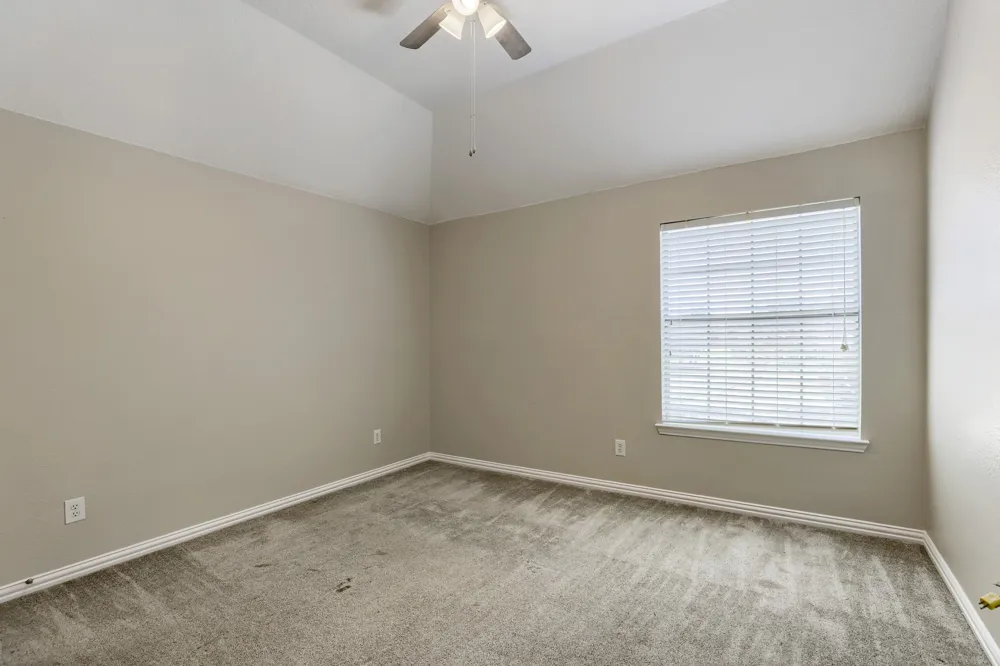 6919 Navigation Drive Grand Prairie, TX 75054