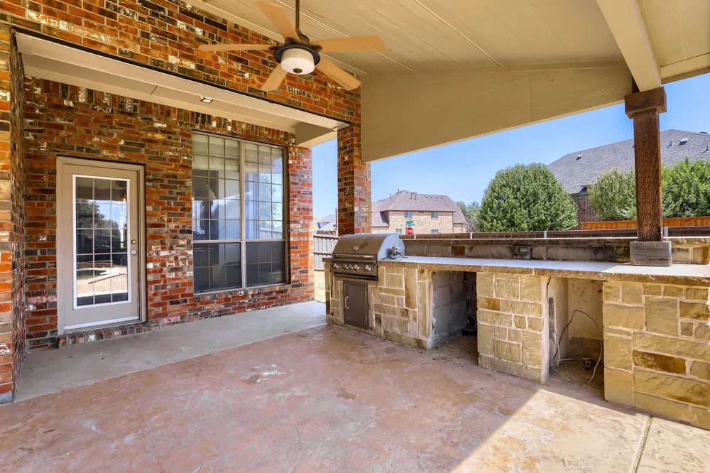 6919 Navigation Drive Grand Prairie, TX 75054