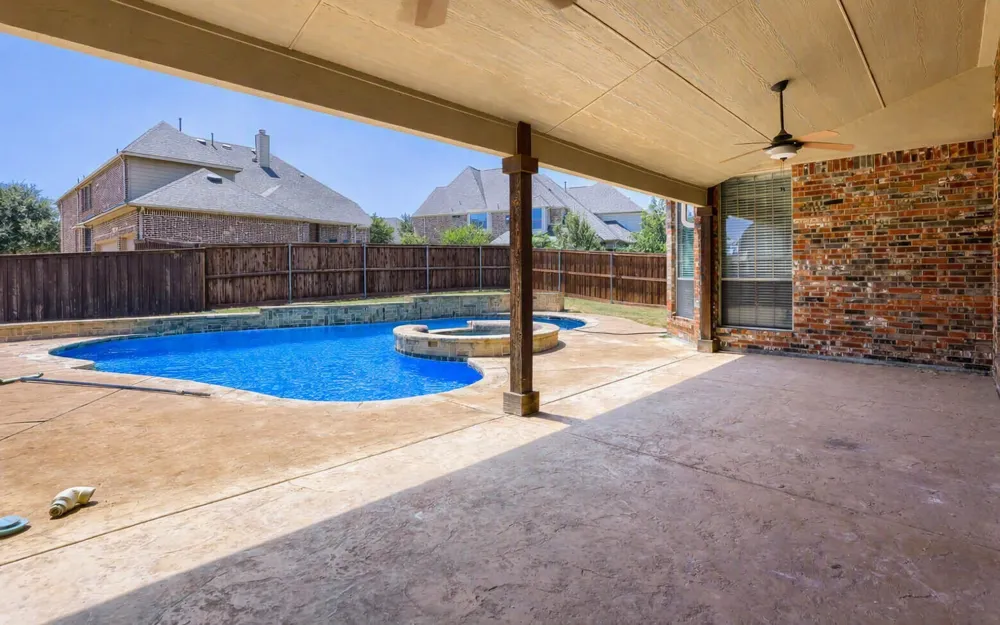 6919 Navigation Drive Grand Prairie, TX 75054