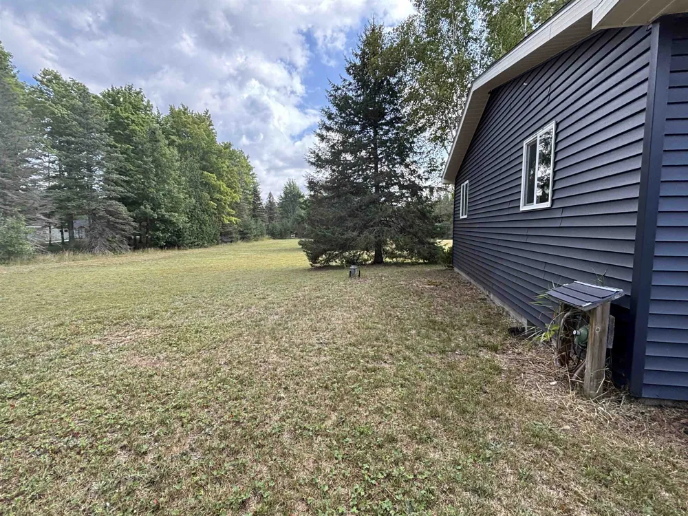 6105 Meyers Road Excelsior Township, MI 49646