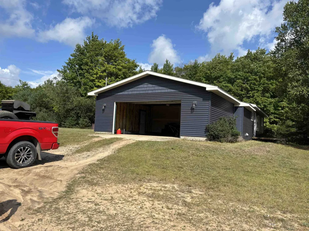6105 Meyers Road Excelsior Township, MI 49646