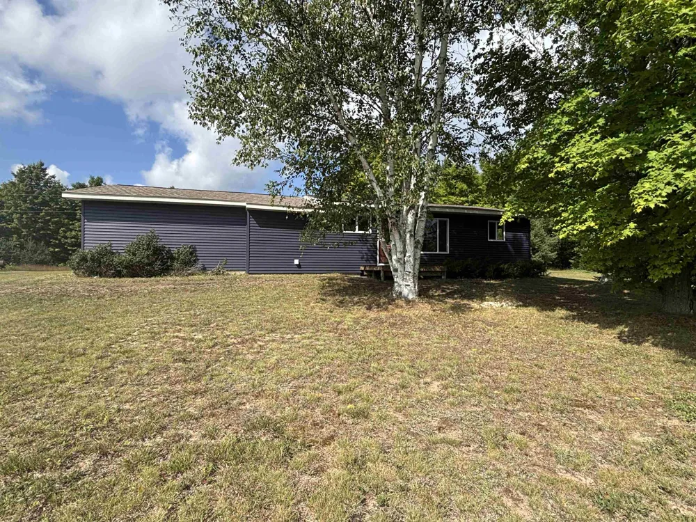 6105 Meyers Road Excelsior Township, MI 49646