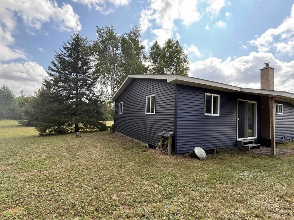 6105 Meyers Road Excelsior Township, MI 49646