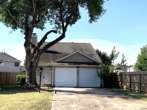 2002 Greencourt Drive
