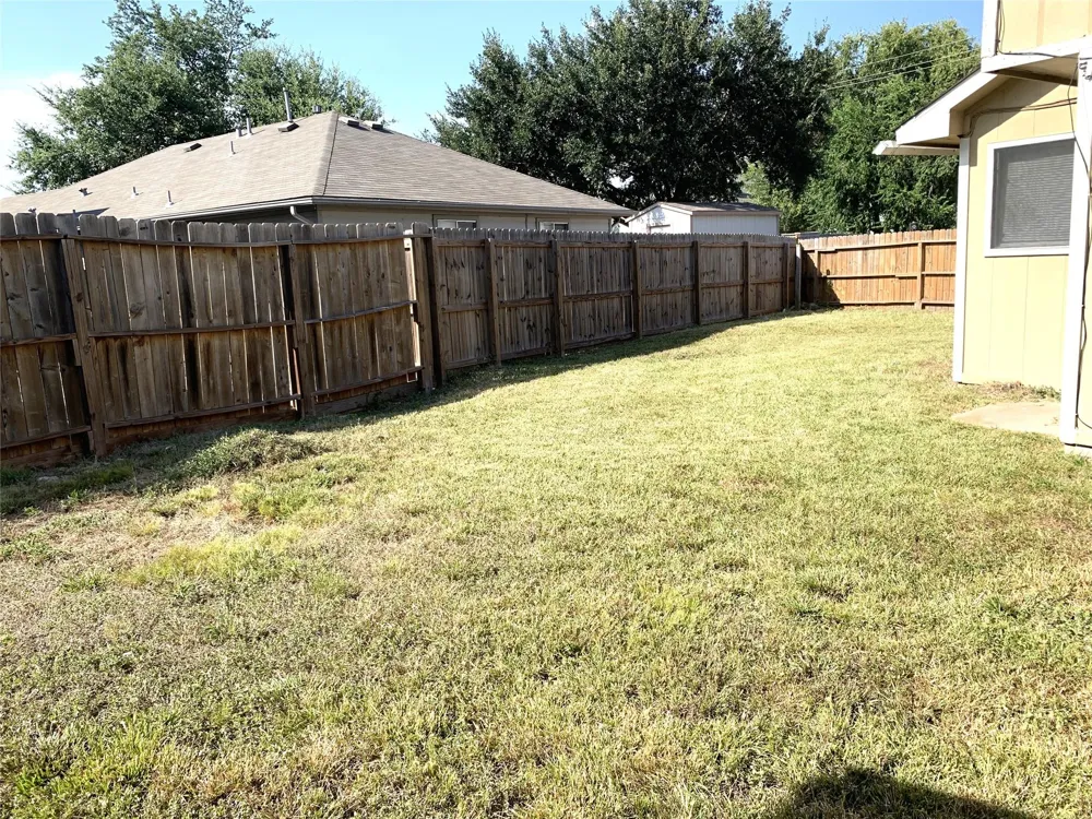 2002 Greencourt Drive Missouri City, TX 77489