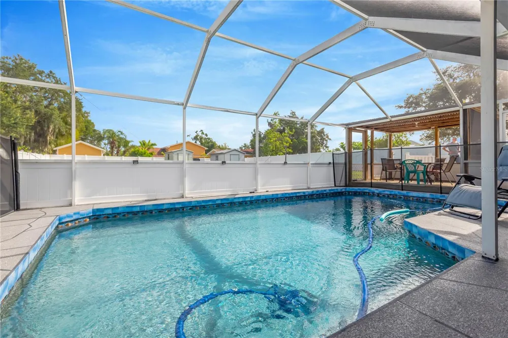 2054 SAFFOLD PARK DRIVE Ruskin, FL 33570