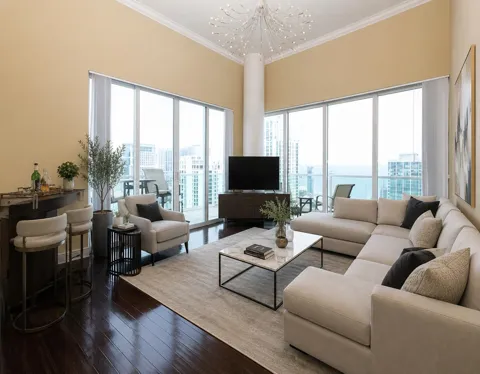 1250 S Miami Avenue #3606