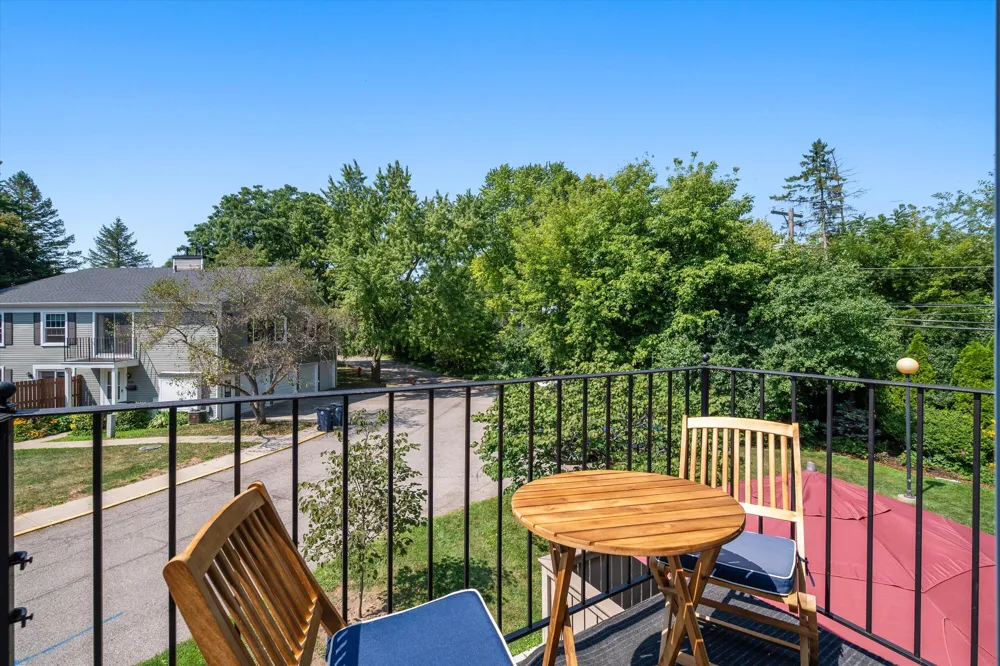 2624 Fenwick Court Ann Arbor, MI 48104